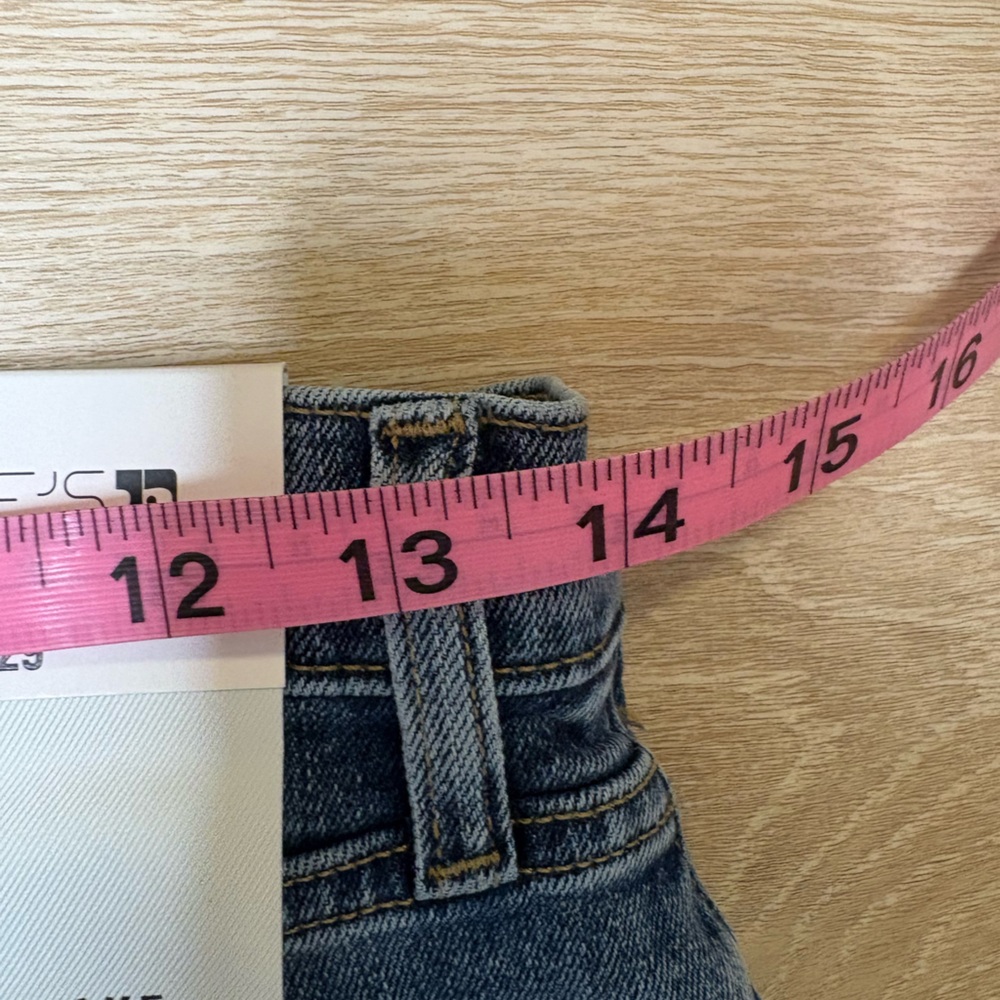 NWT Joe's Jeans The Blake Distressed - Picture 8 of 13